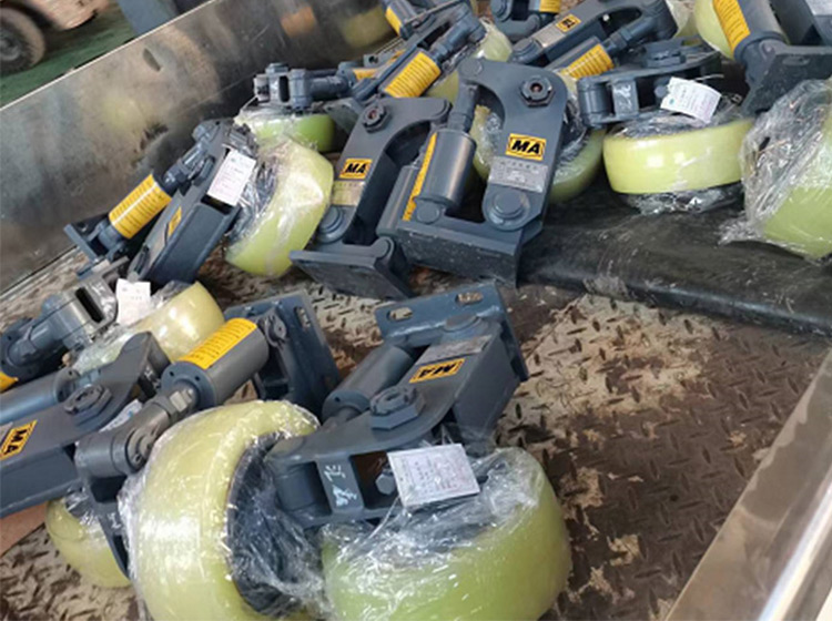 山东矿安重工一批滚轮罐耳发往新黑龙江鸡西