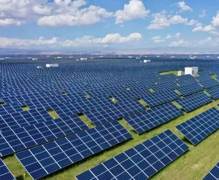 青海打造新能源产业发展“新路径”