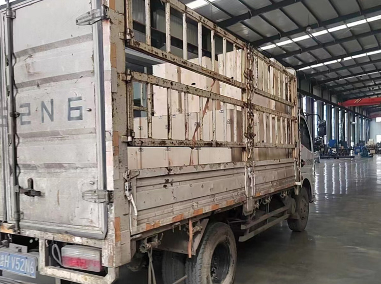 山东矿安重工一批气动隔膜泵发货