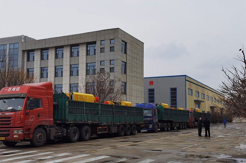 矿安重工生产的5台矿用清仓机发往山西 